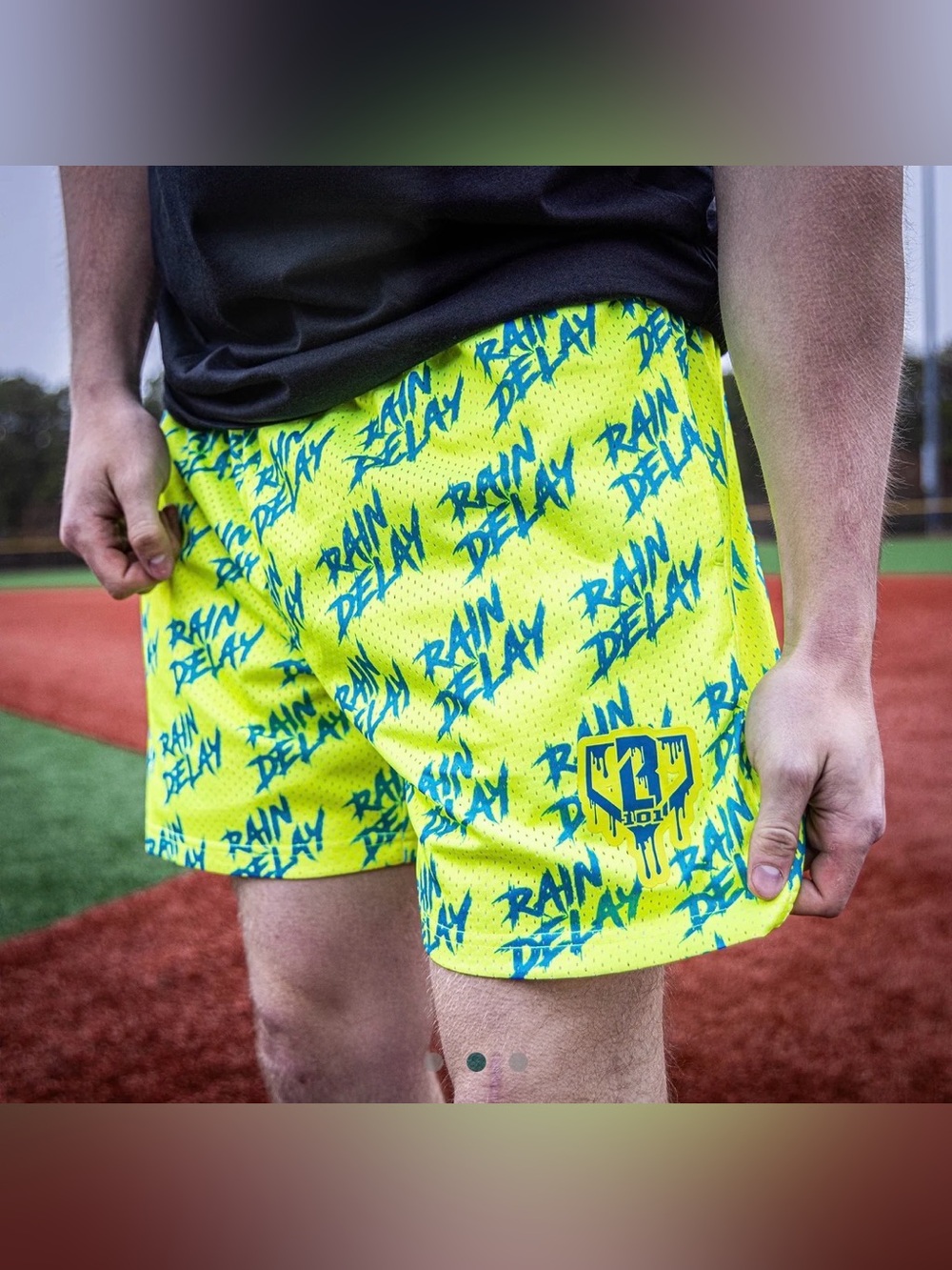 ADULT NWT Baseball Lifestyle 101 BL101 Men’s Rain Delay Short L Yellow Blue